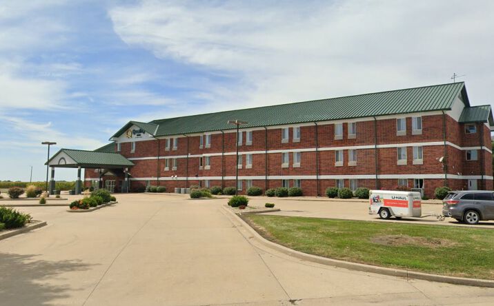 Pictures of Hospitality property located at 200 Comfort Dr, Jacksonville, IL 62650 for sales - image #1