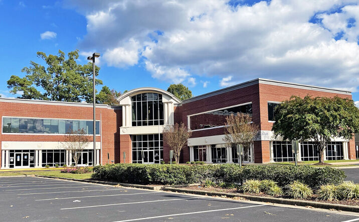 Pictures of Office property located at 501 Village Ave, Yorktown, VA 23693 for sales - image #1