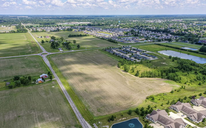 Pictures of Land property located at 1991 W McKenzie Rd, Greenfield, IN 46140 for sales - image #1