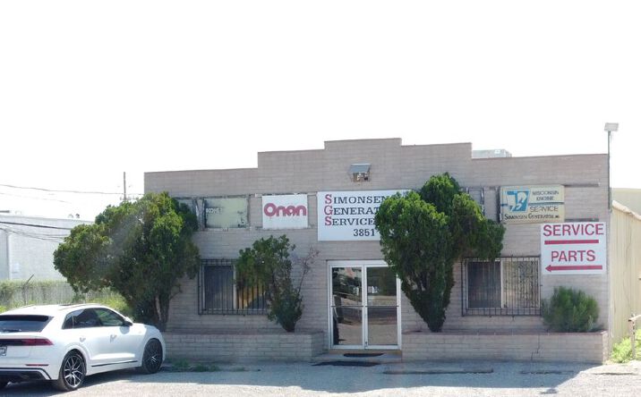 Pictures of Industrial property located at 3851 S Country Club Rd, Tucson, AZ 85714 for comps - image #1