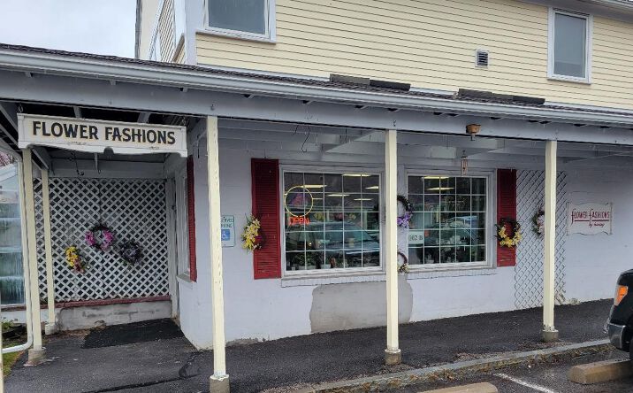 Pictures of Retail, Business for Sale property located at 903 Hanshaw Rd, Ithaca, NY 14850 for sales - image #1