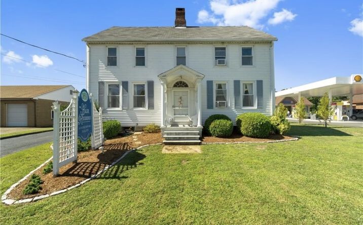 Pictures of Mixed Use, Office, Retail property located at 369 Boston Post Rd, Old Saybrook, CT 06475 for sales - image #1