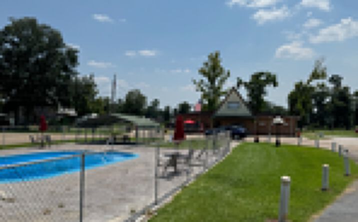 Pictures of Multifamily property located at 14154 W Club Deluxe Rd, Hammond, LA 70403 for sales - image #1