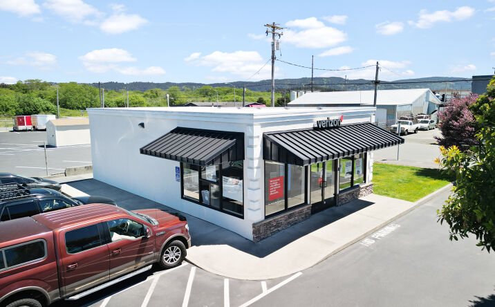 Pictures of Retail property located at 1302 2nd St, Crescent City, CA 95531 for sales - image #1