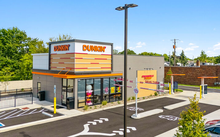 Pictures of Retail property located at 8810 Pearl Rd, Strongsville, OH 44136 for sales - image #1