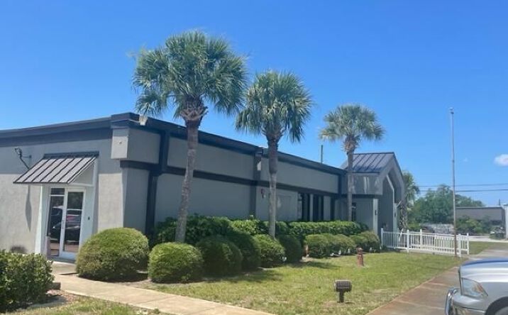 Pictures of Office property located at 2505 15Th Street, Panama City Beach, FL 32401 for sales - image #1