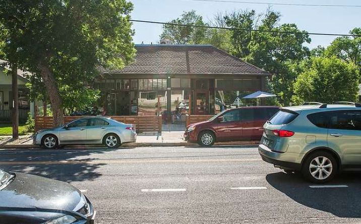 Pictures of Retail property located at 330 N Institute St, Colorado Springs, CO 80903 for sales - image #1