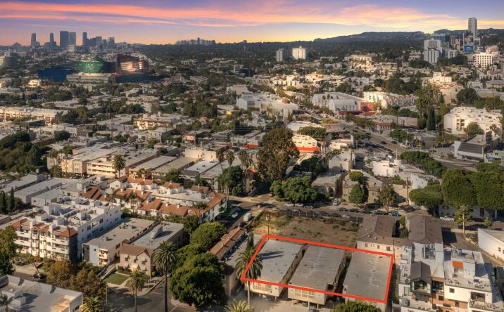 Pictures of Multifamily property located at 1005 Croft Ave, Los Angeles, CA 90069 for sales - image #1