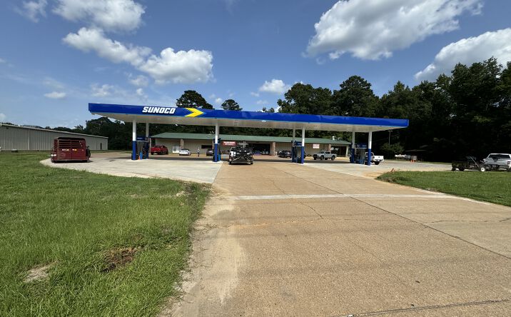 Pictures of Retail property located at 9421 US-165, Woodworth, LA 71485 for sales - image #1