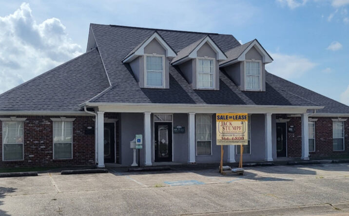 Pictures of Office property located at 1065 Muller Pkwy, Westwego, LA 70094 for sales - image #1