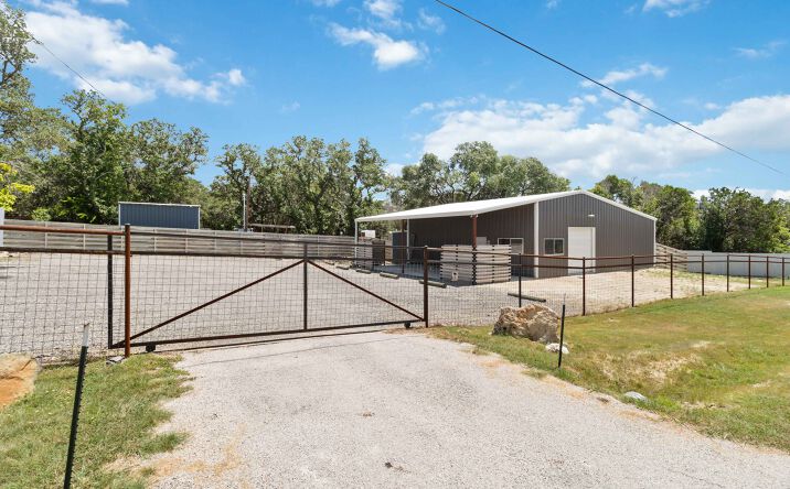 Pictures of Industrial, Mixed Use property located at 31604 Rice Rd, Bulverde, TX 78163 for sales - image #1