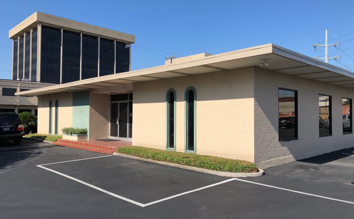 Pictures of Office property located at 8603 N New Braunfels Ave, San Antonio, TX 78217 for sales - image #1