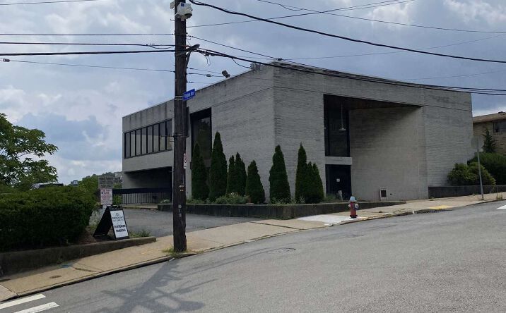 Pictures of Office property located at 55 Wyoming St, Pittsburgh, PA 15211 for sales - image #1