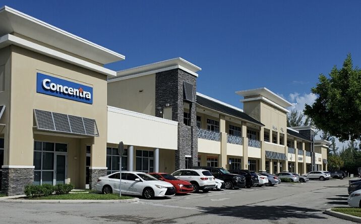 Pictures of Retail property located at 13750 NW 107th Ave, Hialeah Gardens, FL 33018 for sales - image #1