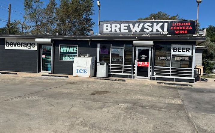 Pictures of Retail property located at 4302 Avenue Q, Lubbock, TX 79412 for sales - image #1