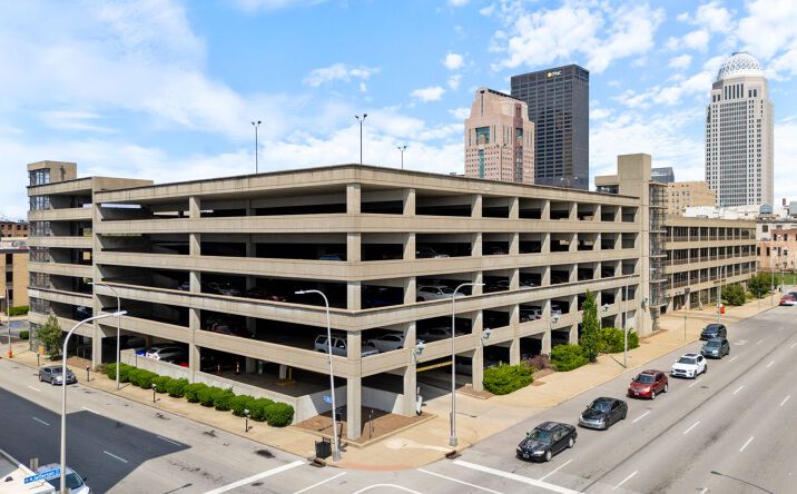 Pictures of Office property located at 701 W Jefferson St, Louisville, KY 40202 for sales - image #1