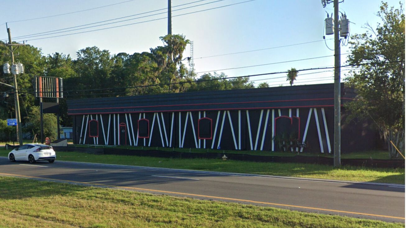 6347 Philips Hwy, Jacksonville, FL 32216 | Crexi.com