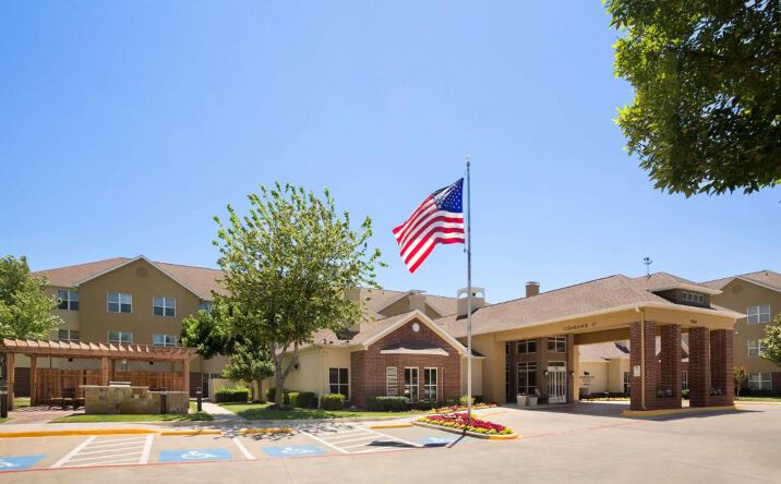 Pictures of Hospitality property located at 9169 Markville Dr, Dallas, TX 75243 for sales - image #1