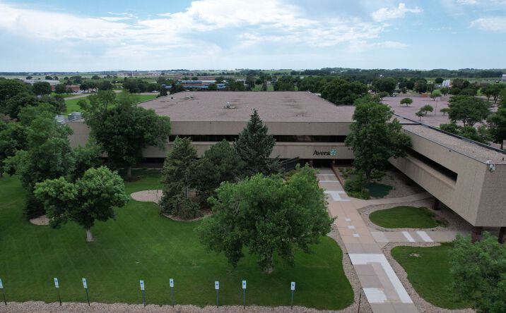 Pictures of Office, Industrial property located at 500 E 56th St, Sioux Falls, SD 57104 for sales - image #1