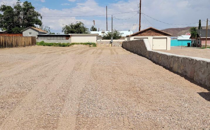 Pictures of Land property located at 309 Birch Street, Truth Or Consequences, NM 87901 for sales - image #1