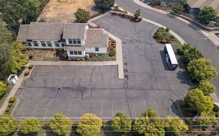 Pictures of Special Purpose, Land property located at 3882 Crater Lake Ave, Medford, OR 97504 for sales - image #1