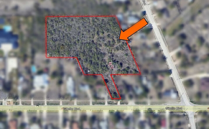 Pictures of Land property located at 835 Gillette Blvd, San Antonio, TX 78224 for sales - image #1
