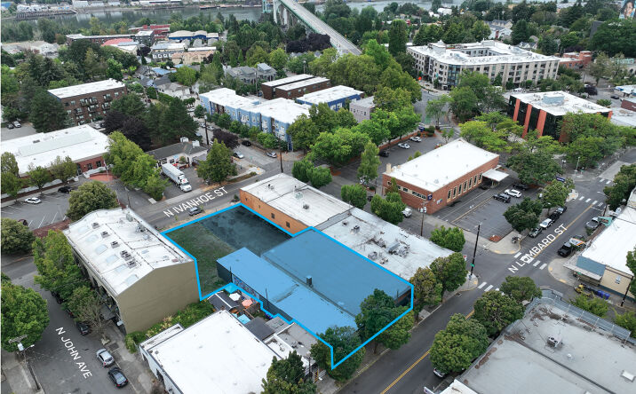 Pictures of Land, Office, Retail property located at 8416 N Lombard St, Portland, OR 97203 for sales - image #1