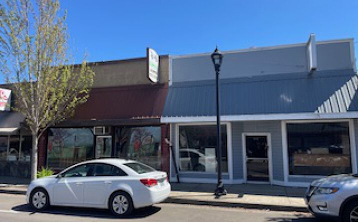 Pictures of Retail property located at 113 S Molalla Ave, Molalla, OR 97038 for sales - image #1
