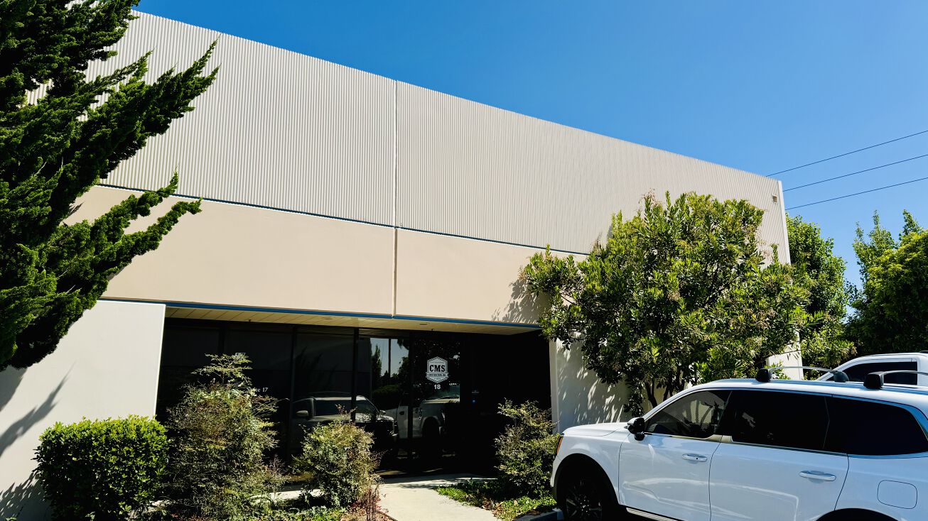 Pictures of Industrial property located at 2368 Eastman Ave, Ventura, CA 93003 for sales - image #1