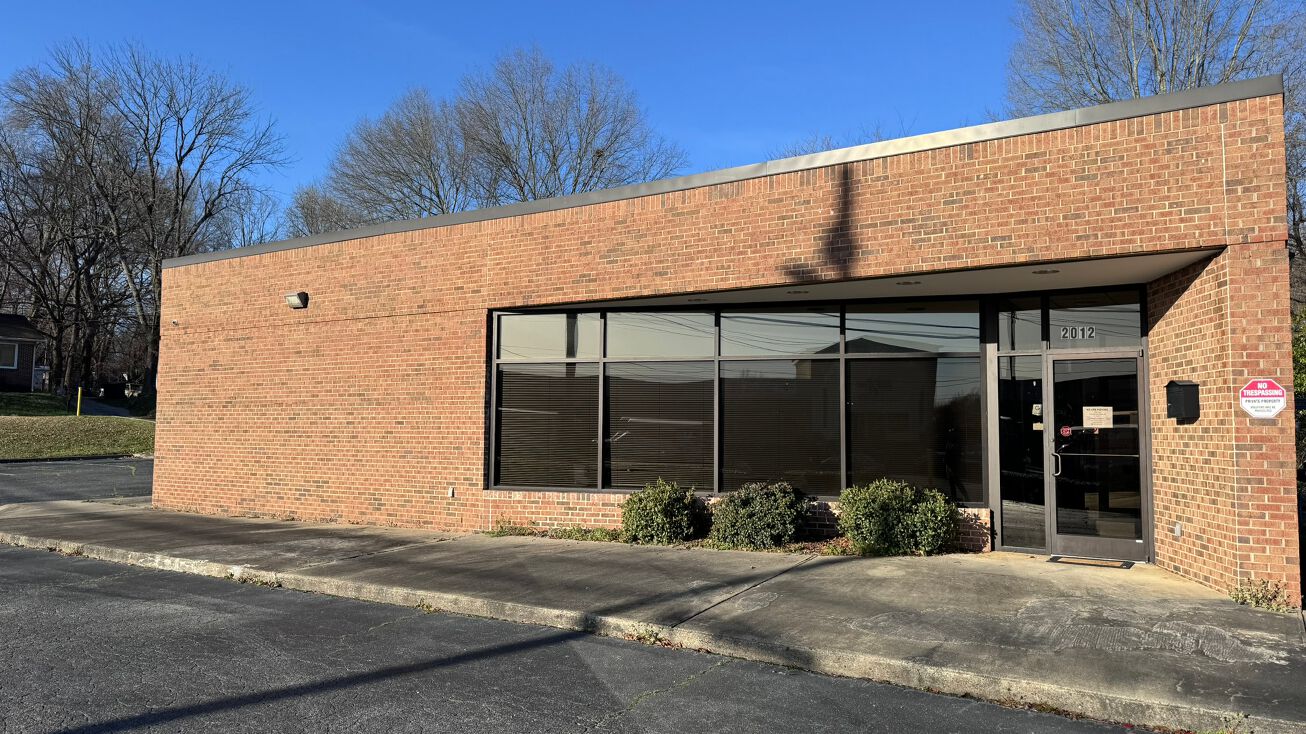 2012 S ElmEugene St, Greensboro, NC 27406