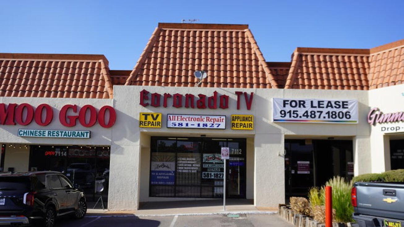 Pictures of Business for Sale, Retail property located at 7112 N Mesa St, El Paso, TX 79912 for sales - image #1