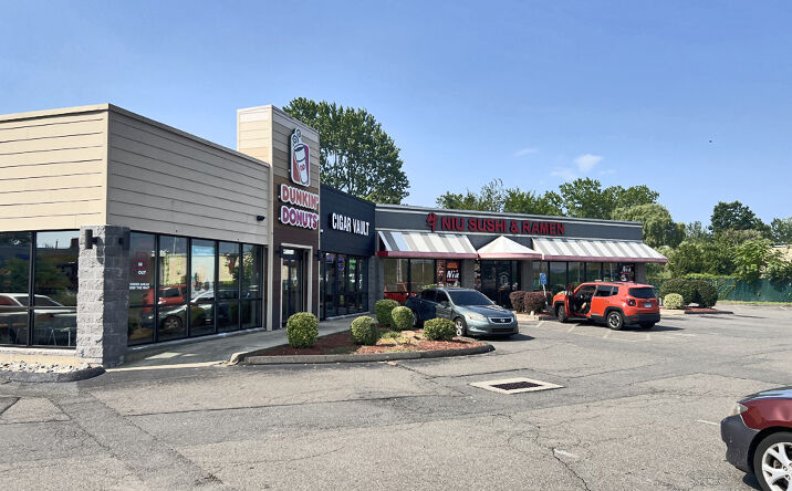 Pictures of Retail property located at 96 Frontage Rd, East Haven, CT 06512 for sales - image #1