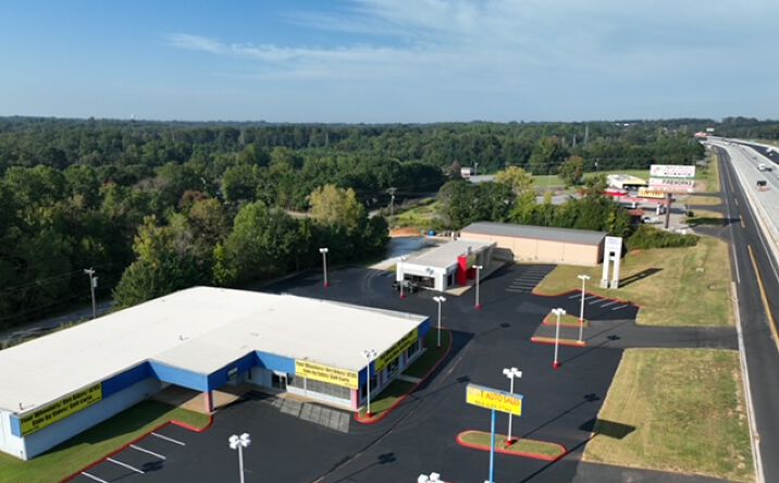 Pictures of Industrial, Retail, Special Purpose property located at 630 Hampshire Dr, Gaffney, SC 29341 for sales - image #1