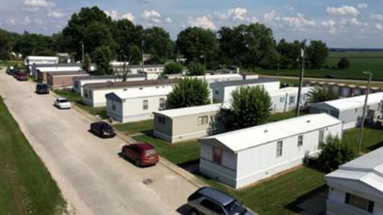 Pictures of Land, Mobile Home Park property located at 270 S Walnut St, Lyons, IN 47443 for sales - image #1
