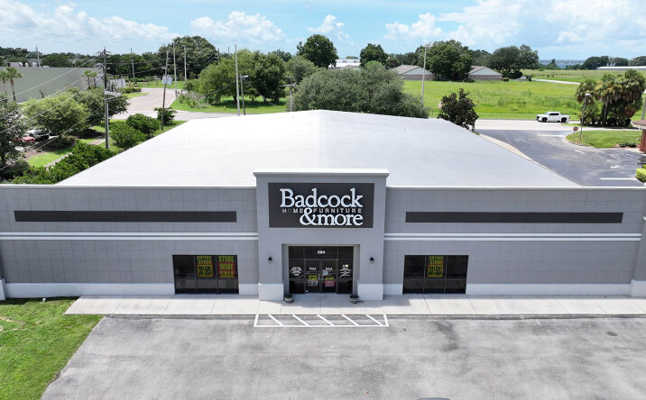Pictures of Retail property located at 594 US 27 N, Lake Placid, FL 33852 for sales - image #1