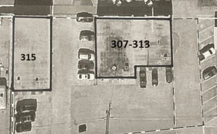 Pictures of Mixed Use, Office, Retail, Special Purpose property located at 315 W Main St, Grand Prairie, TX 75050 for sales - image #1