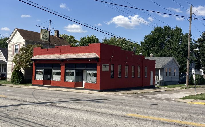 Pictures of Retail property located at 8749 Reading Rd, Cincinnati, OH 45215 for sales - image #1