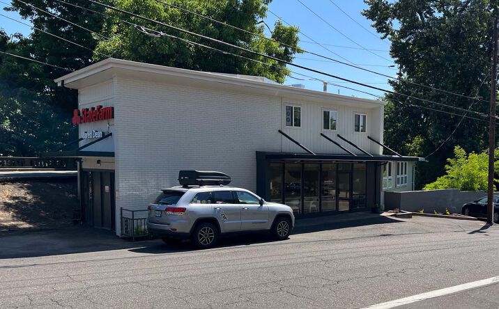 Pictures of Retail, Office, Mixed Use property located at 8283 SW Barbur Blvd, Portland, OR 97219 for sales - image #1