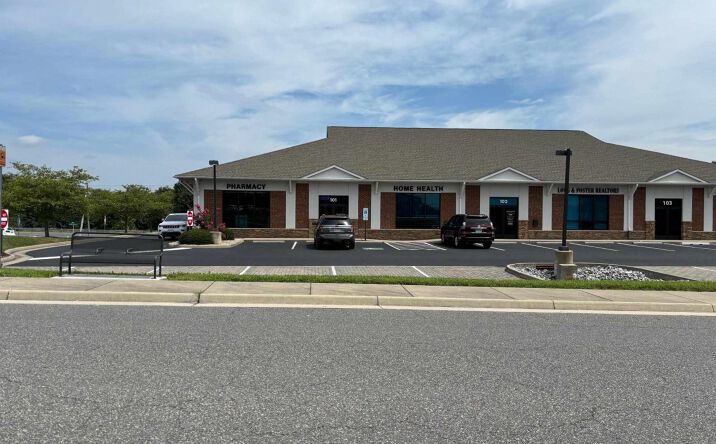 Pictures of Retail, Office property located at 16 Gosnell Crossing, Staunton, VA 24401 for sales - image #1