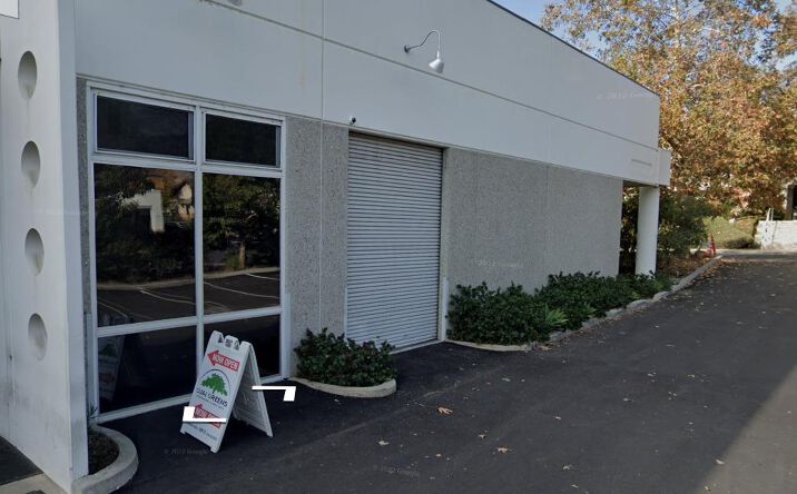 Pictures of Industrial property located at 410 Bryant Cir, Ojai, CA 93023 for sales - image #1