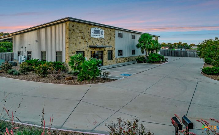 Pictures of Industrial property located at 3202 Miori Lane, Victoria, TX 77901 for sales - image #1