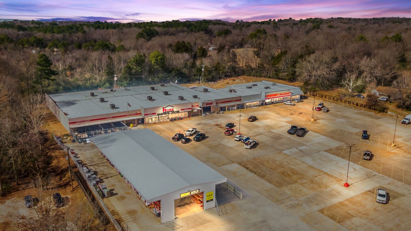 610 S Applegate St, Winona, MS 38967