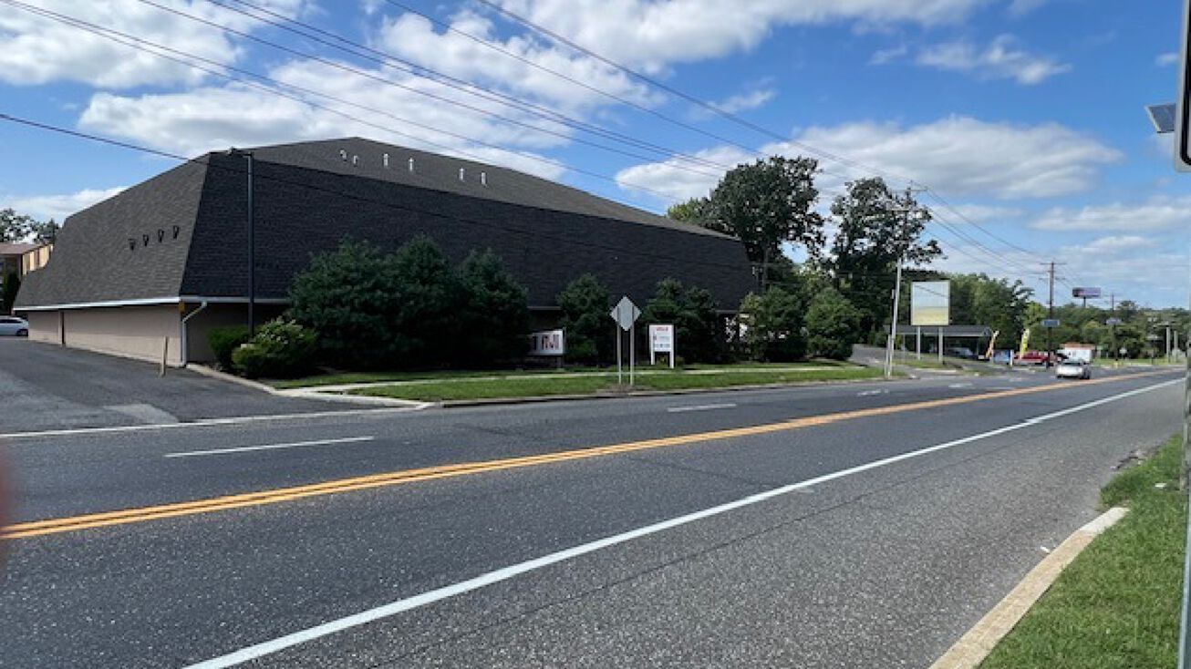 Pictures of Hospitality, Office, Retail property located at 834 N Black Horse Pike, Gloucester Township, NJ 08012 for sales - image #1