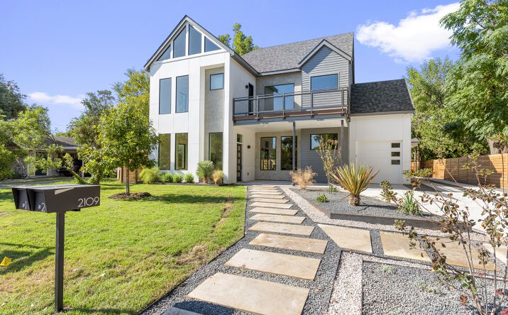 Pictures of Multifamily property located at 2109 Wordsworth Dr, Austin, TX 78704 for sales - image #1