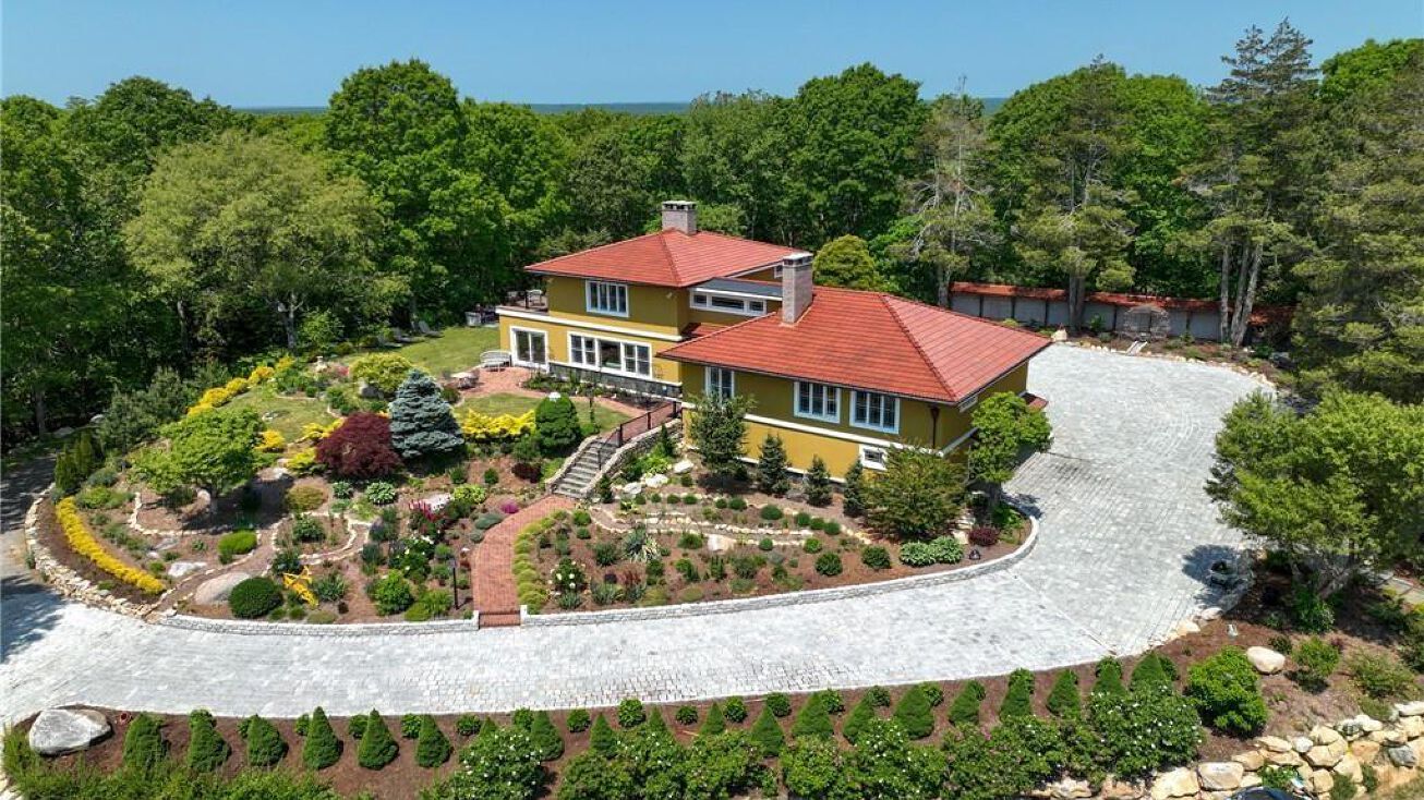 Pictures of Land, Hospitality property located at 325 Post Road, Westerly, RI 02891 for sales - image #1