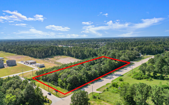 Pictures of Land property located at 00 Ed Kharbat Drive, Conroe, TX 77301 for sales - image #1