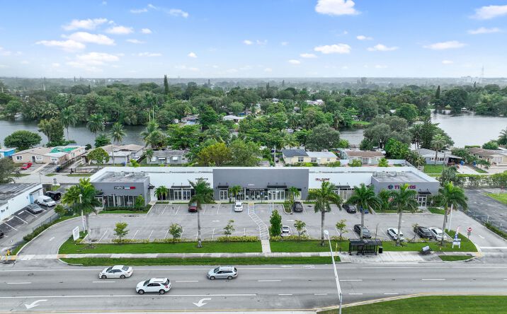 Pictures of Mixed Use, Office, Retail property located at 4250 W Hallandale Beach Blvd, Pembroke Park, FL 33023 for sales - image #1