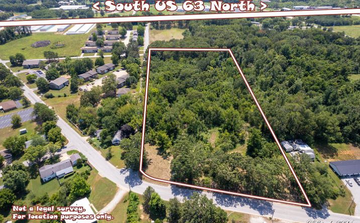 Pictures of Multifamily property located at Thayer Ave, West Plains, MO 65775 for sales - image #1