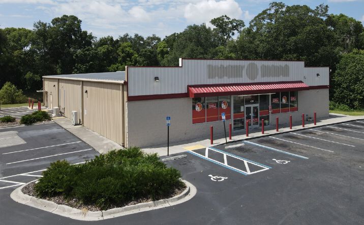 Pictures of Retail property located at 4380 Moncrief Rd W, Jacksonville, FL 32209 for sales - image #1