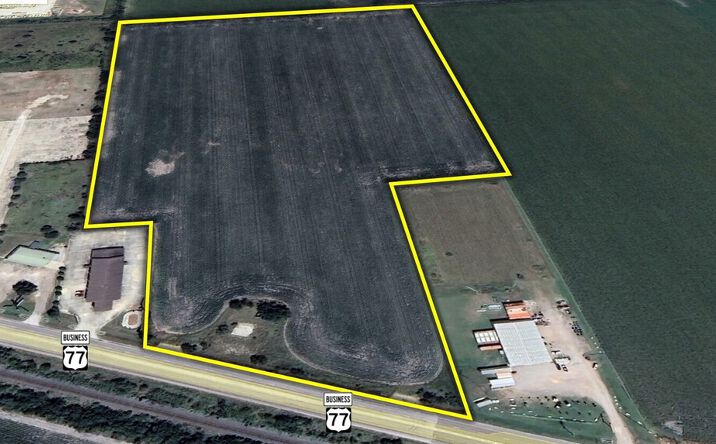 Pictures of Land property located at 2233 N Bus Hwy 77, Robstown, TX 78380 for sales - image #1